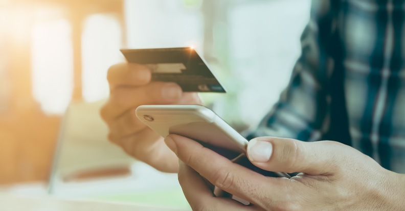 digitális vagy virtuális bankkártya: melyik, mit tud?